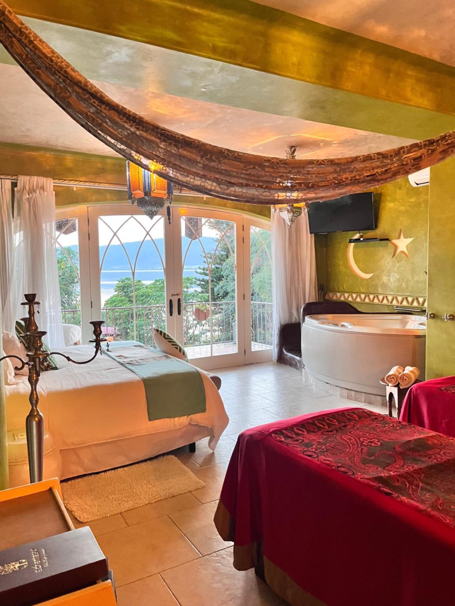 El Chante Spa Hotel Jocotepec Luaran gambar